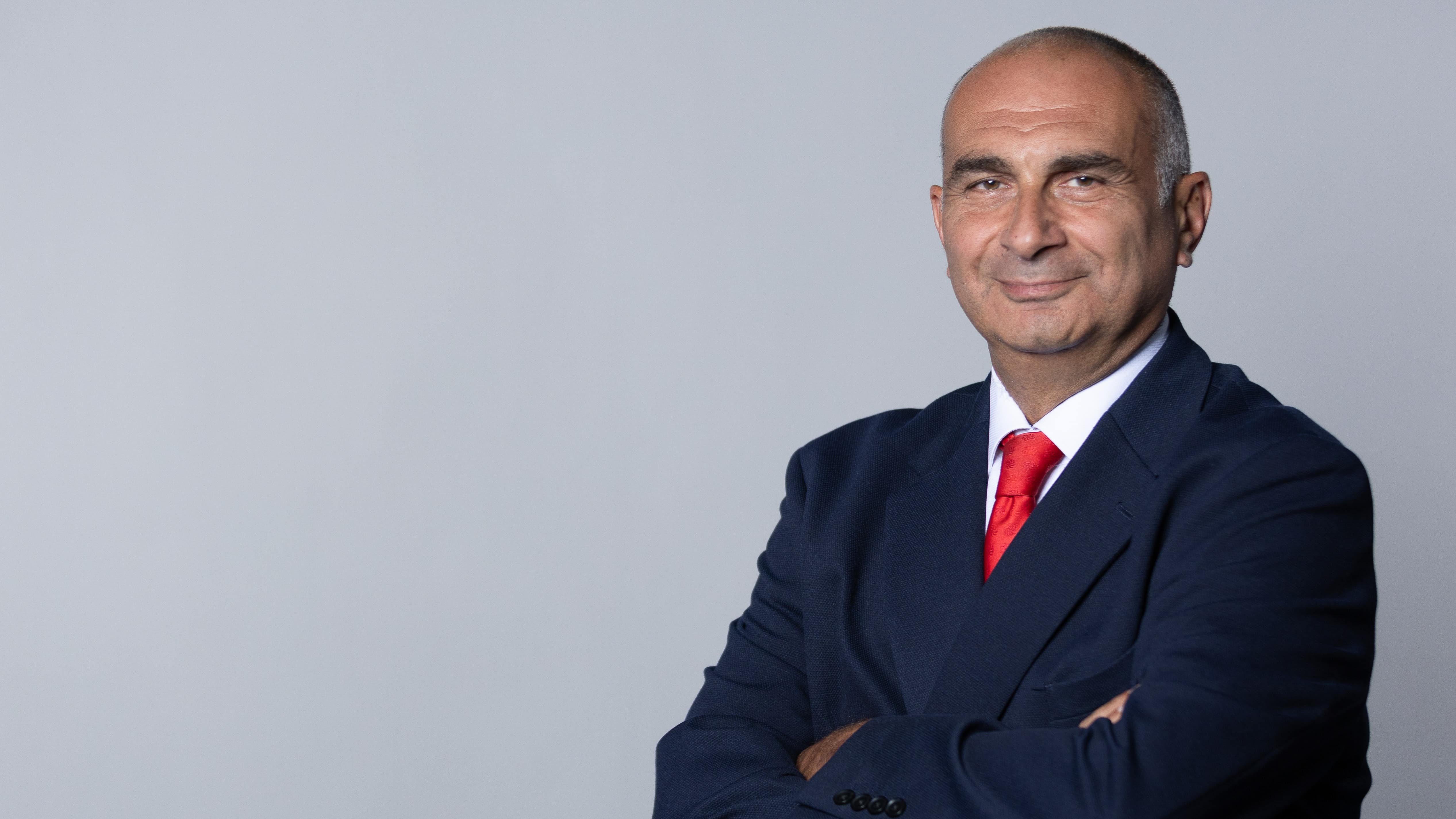 დიმა ობოლაძე