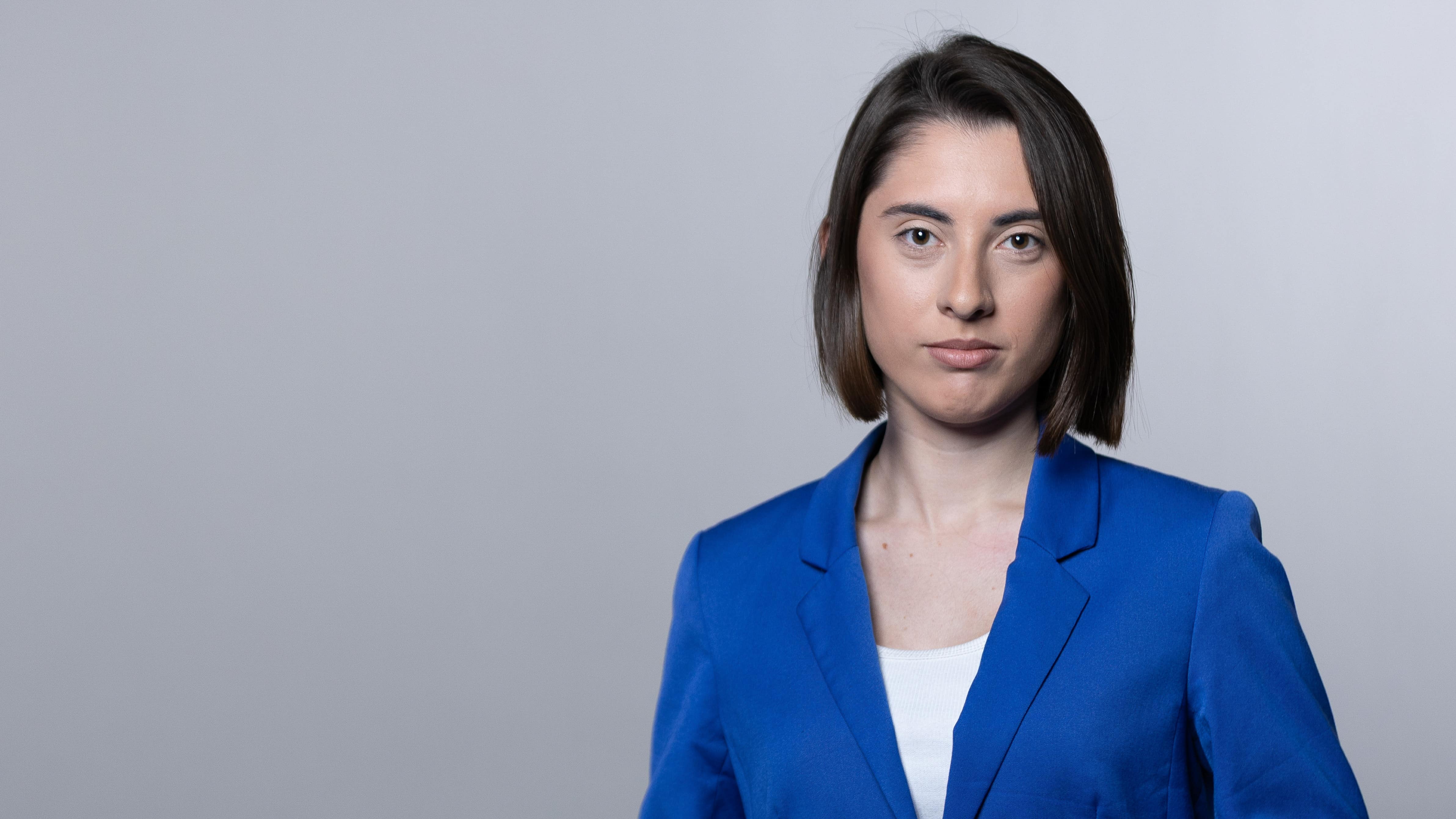 თინა პორტნაია